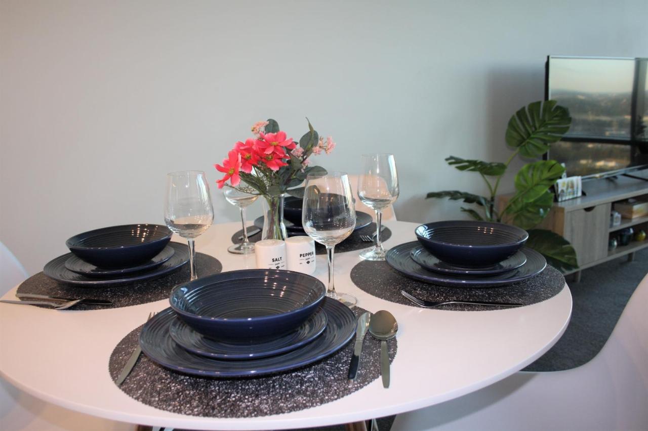 Stunning Views Olympic Park Apartment
